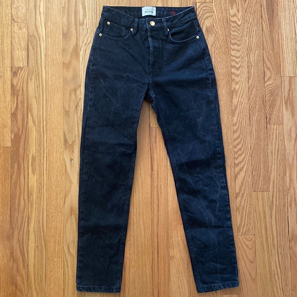 Sezane sz 25 black denim jean grear pre owned condition tapered ankle 27” inseam